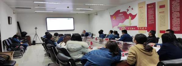 Soluções de proteção contra raios com o Central China Electric Power Research Institute
